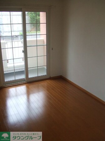 ローレルの物件内観写真